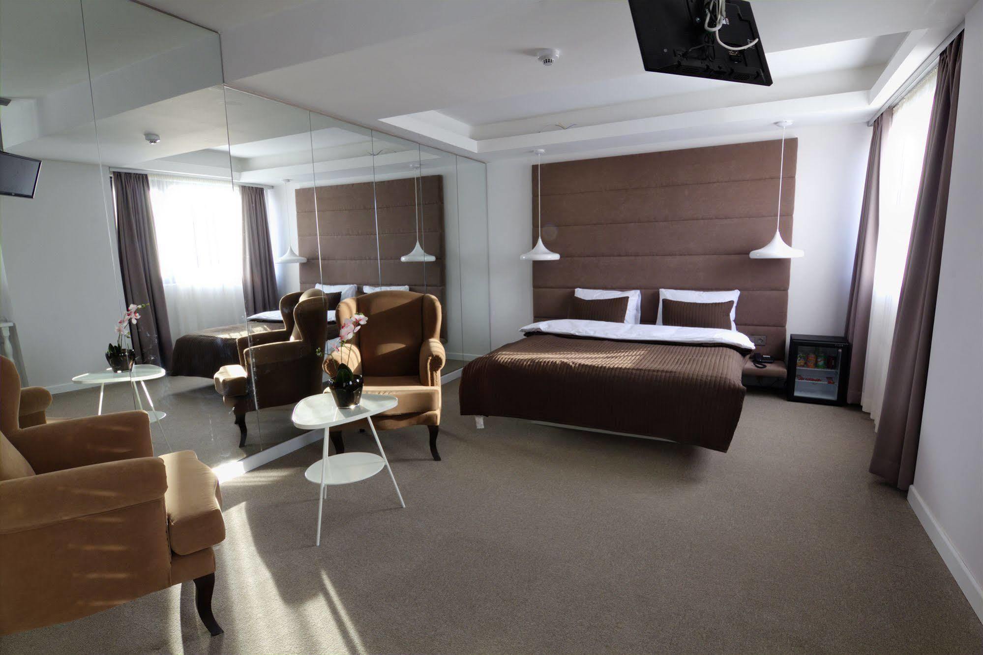 Time Hotel Mecidiyekoy Istambul Exterior foto